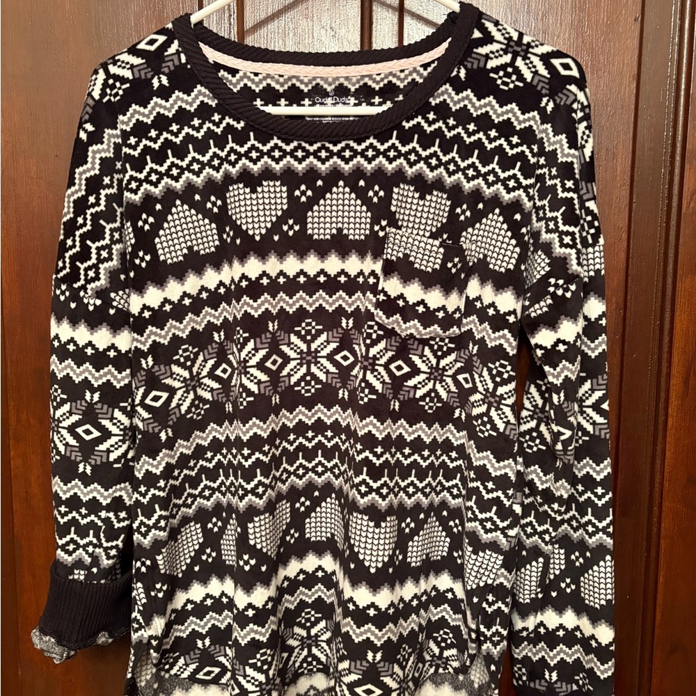 Cuddl Duds Black and White Patterned